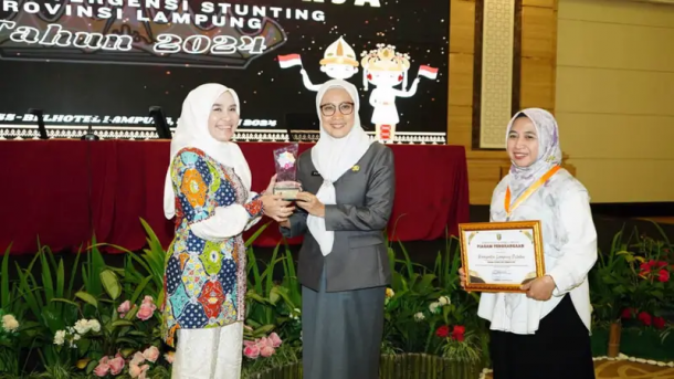 Lampung Selatan Kembali Raih Penghargaan Penurunan Stunting Tingkat Provinsi Lampung